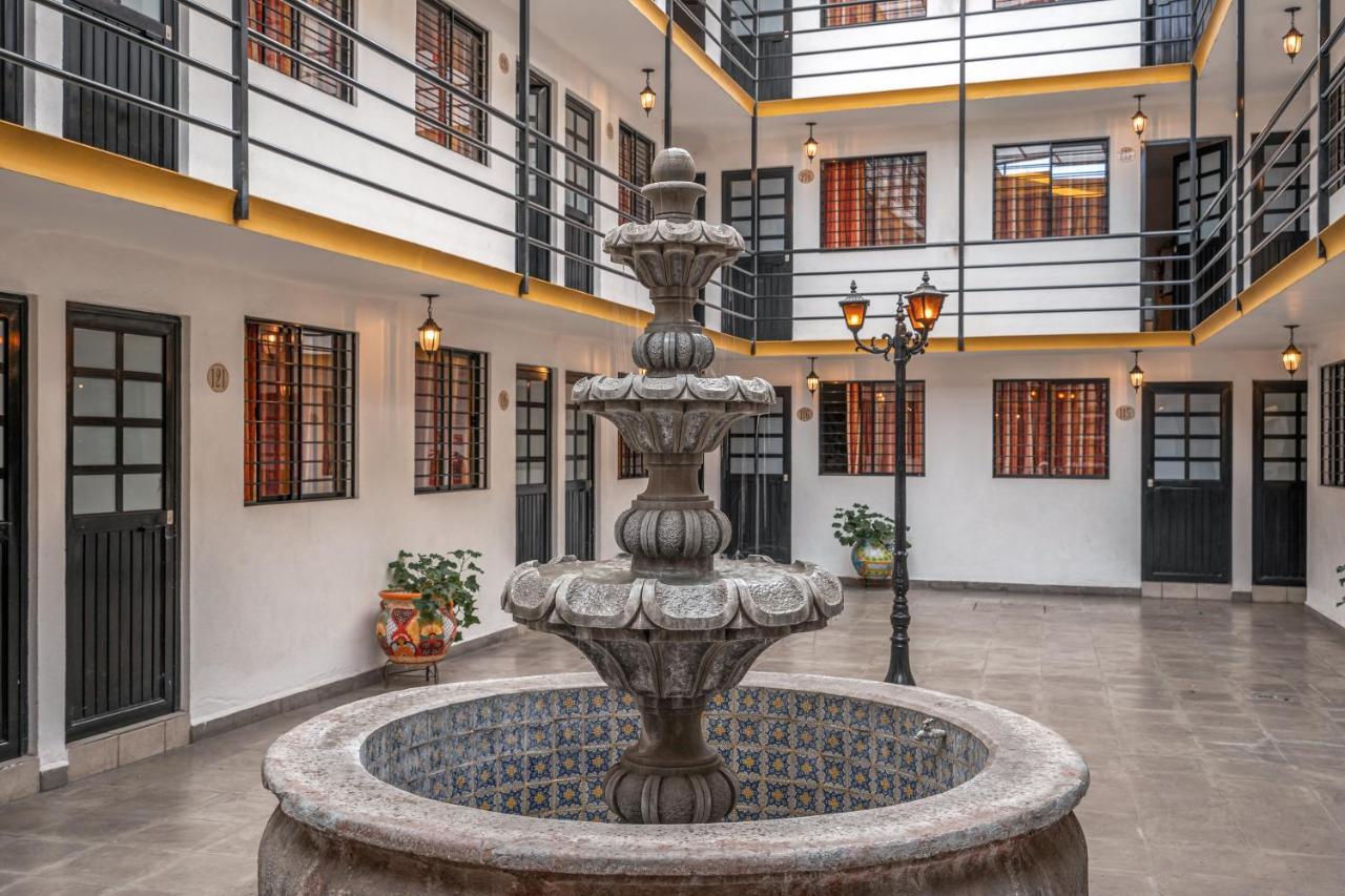 Cinco De Mayo Hotel كويريتارو المظهر الخارجي الصورة