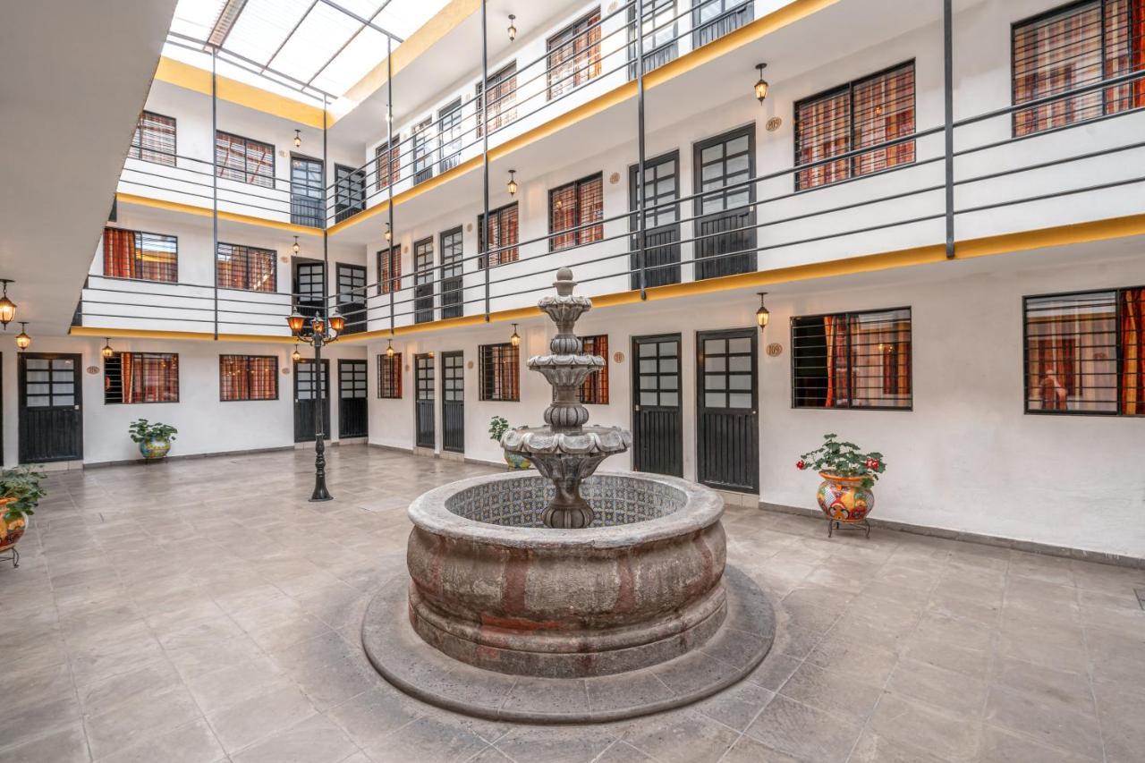 Cinco De Mayo Hotel كويريتارو المظهر الخارجي الصورة