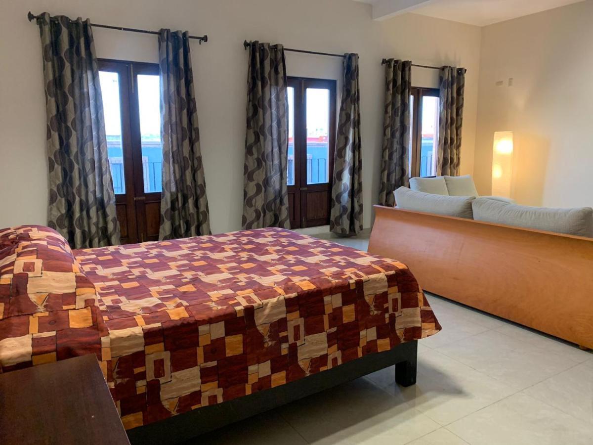 Cinco De Mayo Hotel كويريتارو المظهر الخارجي الصورة